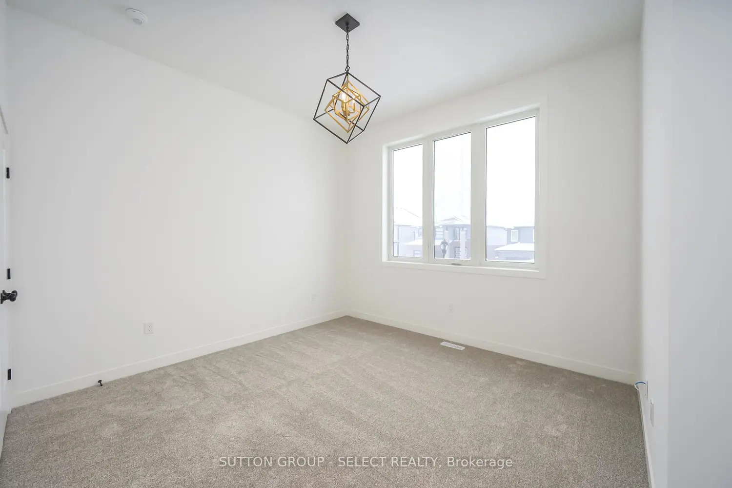 Additional image 13 of 1898 Fountain Grass Drive