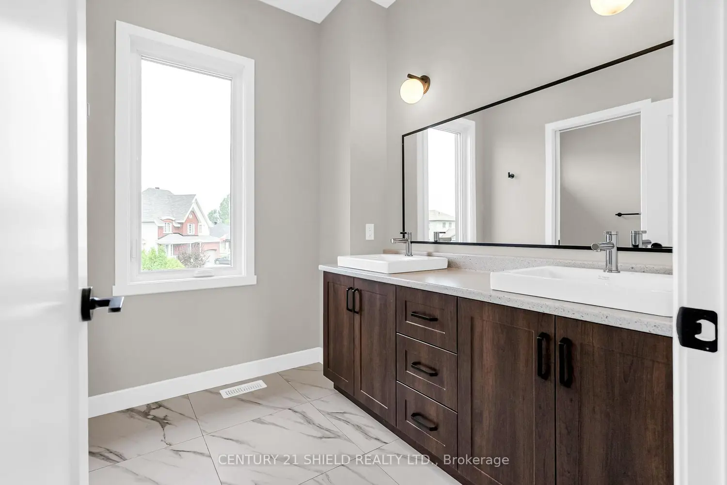 Additional image 4 of 6831 Monument Way