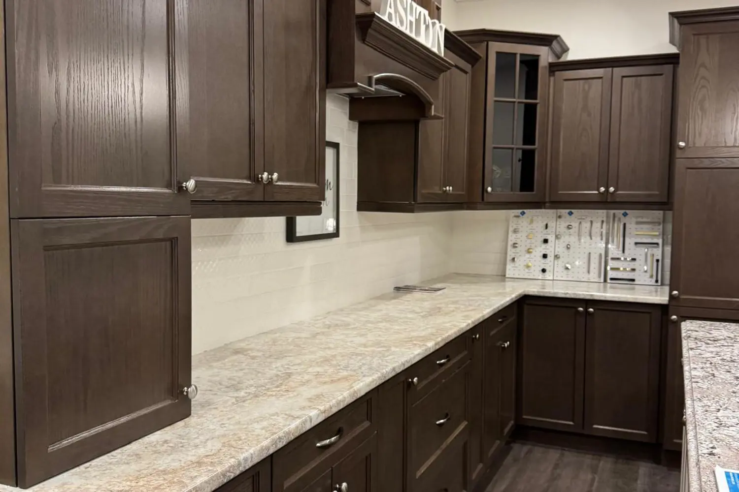 Additional image 15 of 797 Burwell Street