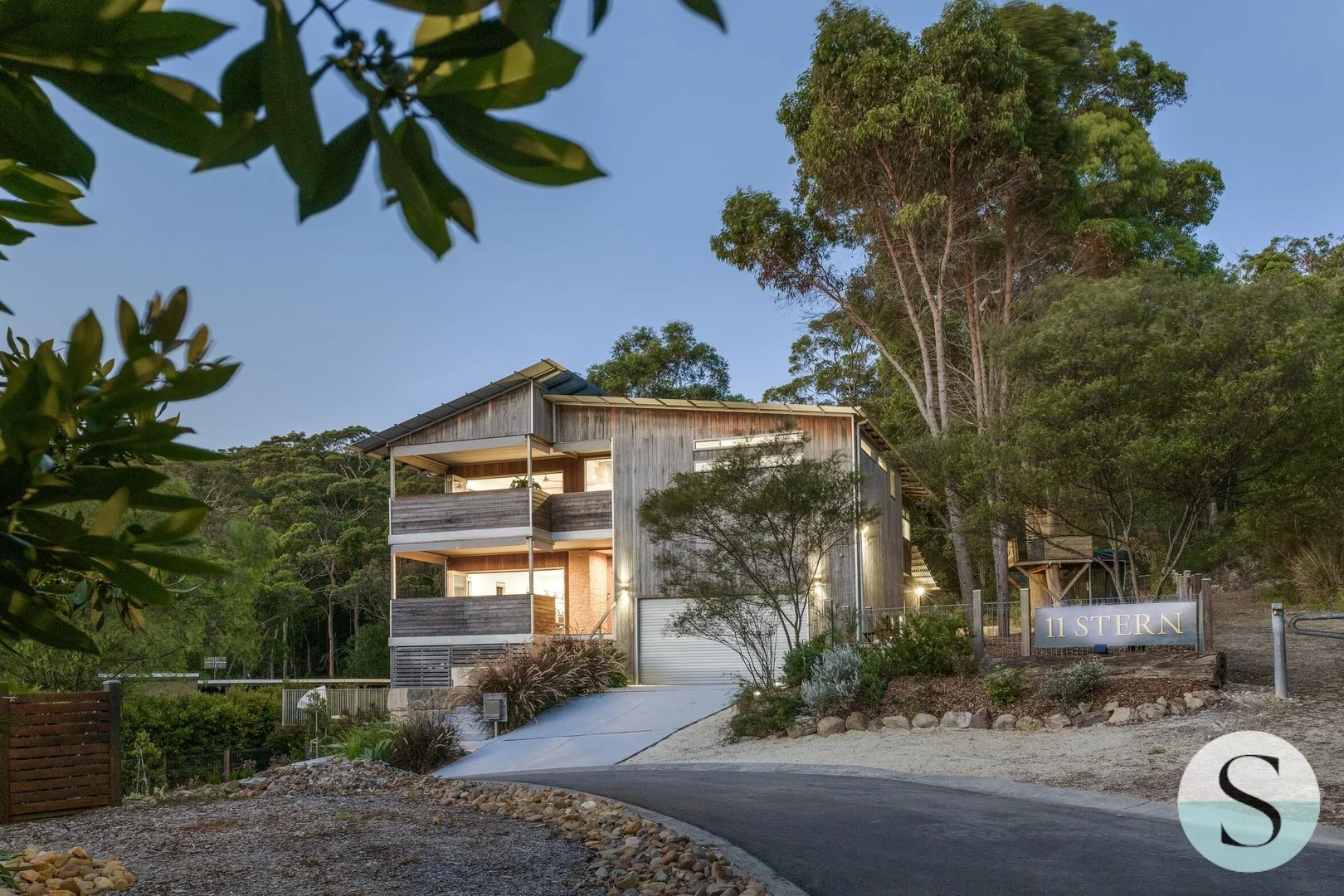 11 Stern Court, Murrays Beach NSW 2281