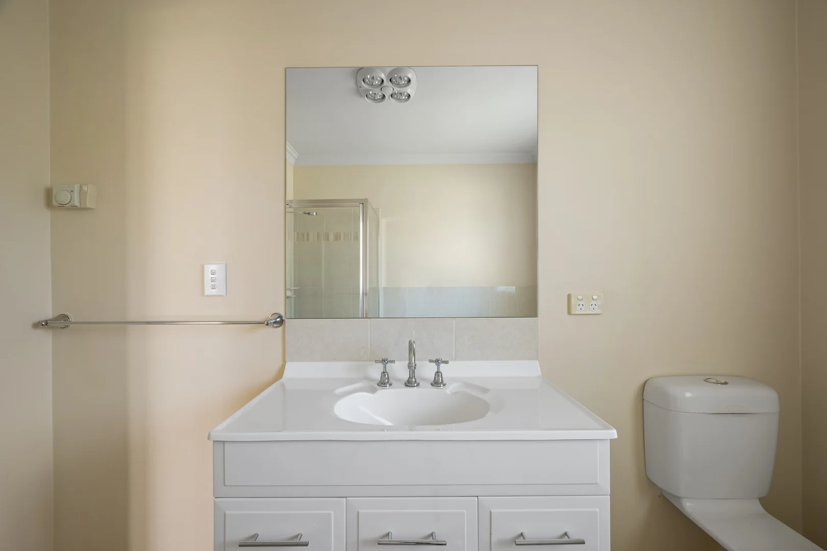 Additional image 12 of 1 Carlyle Court, Rutherglen VIC 3685