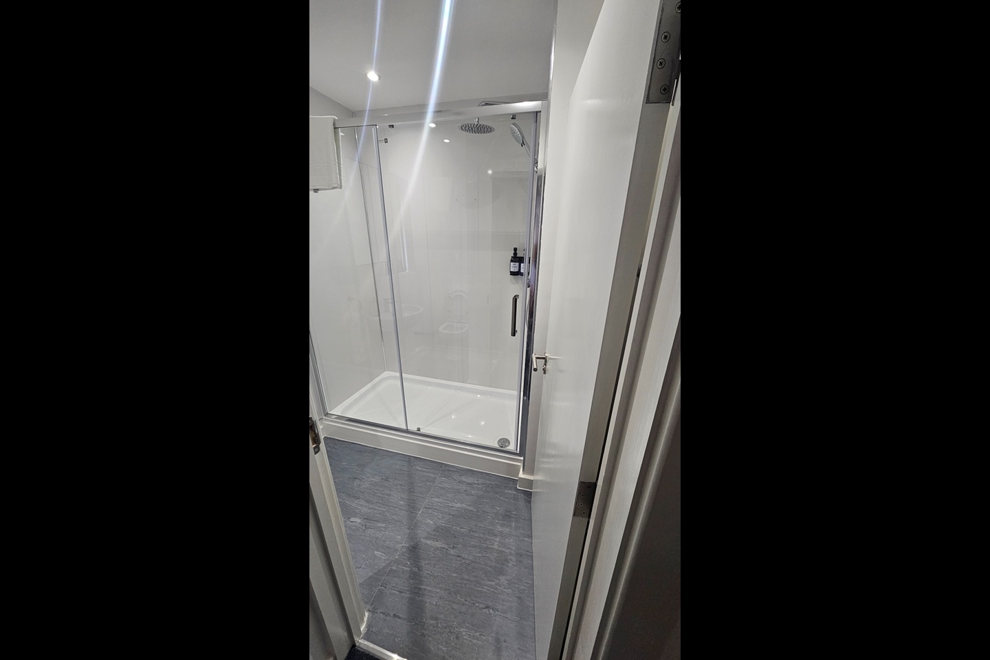 Additional image 16 of 1 Bed Flat, Church Lane, B20, N1 7GU