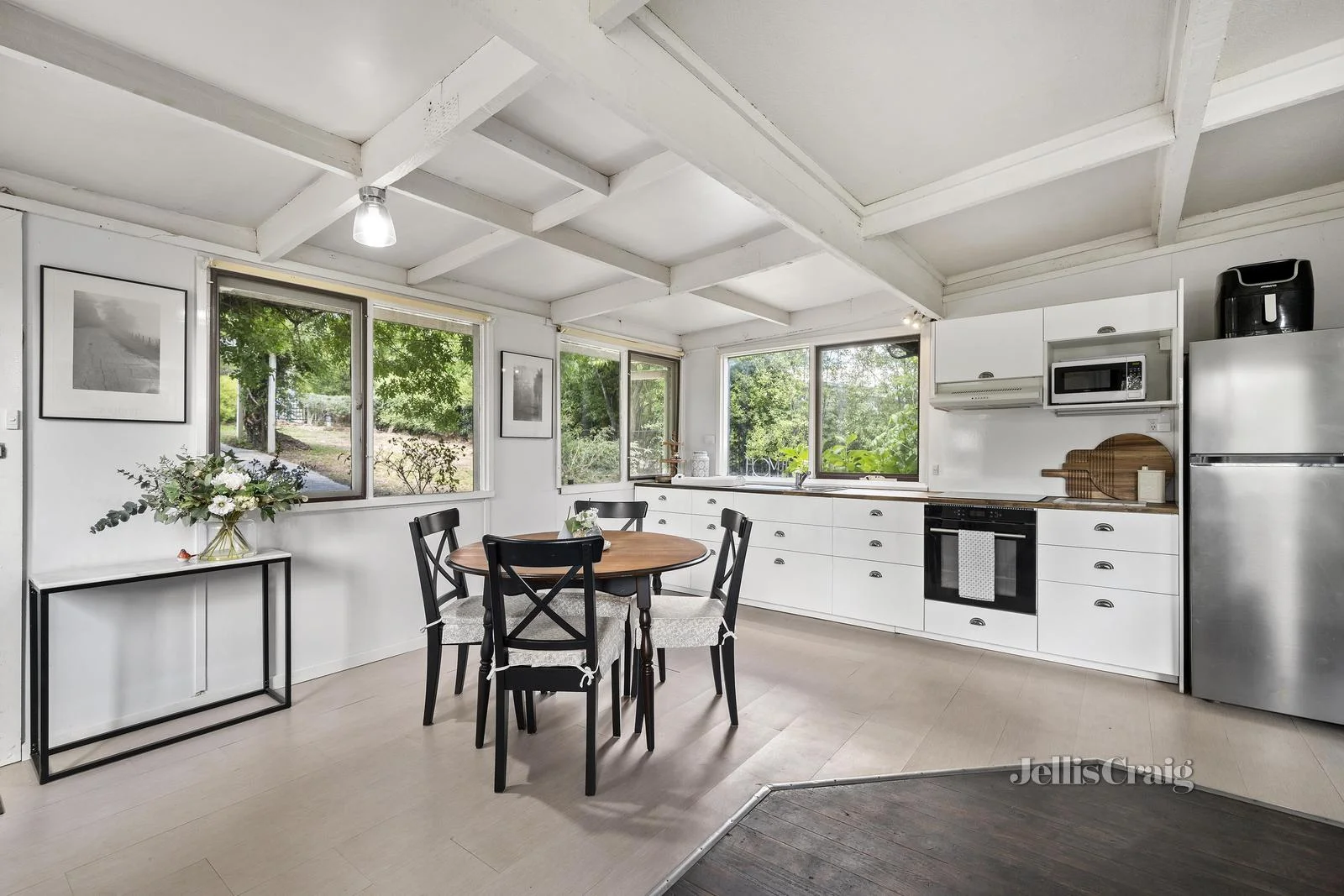 Additional image 8 of 17 School Road, Seville VIC 3139