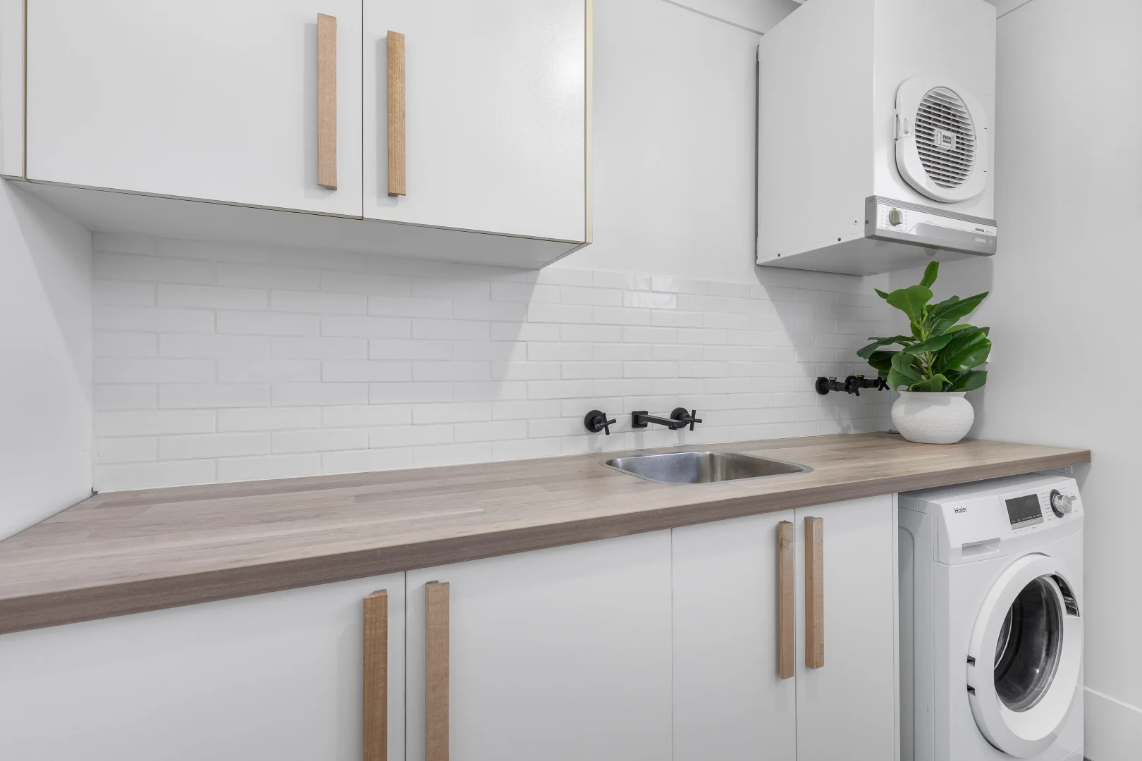 Additional image 18 of 87 Macquarie Road, Fennell Bay NSW 2283