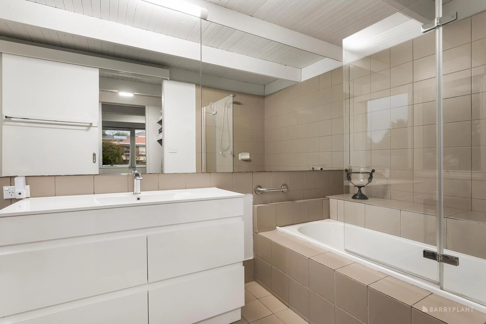 Additional image 5 of 378 Thompsons Road, Templestowe Lower VIC 3107