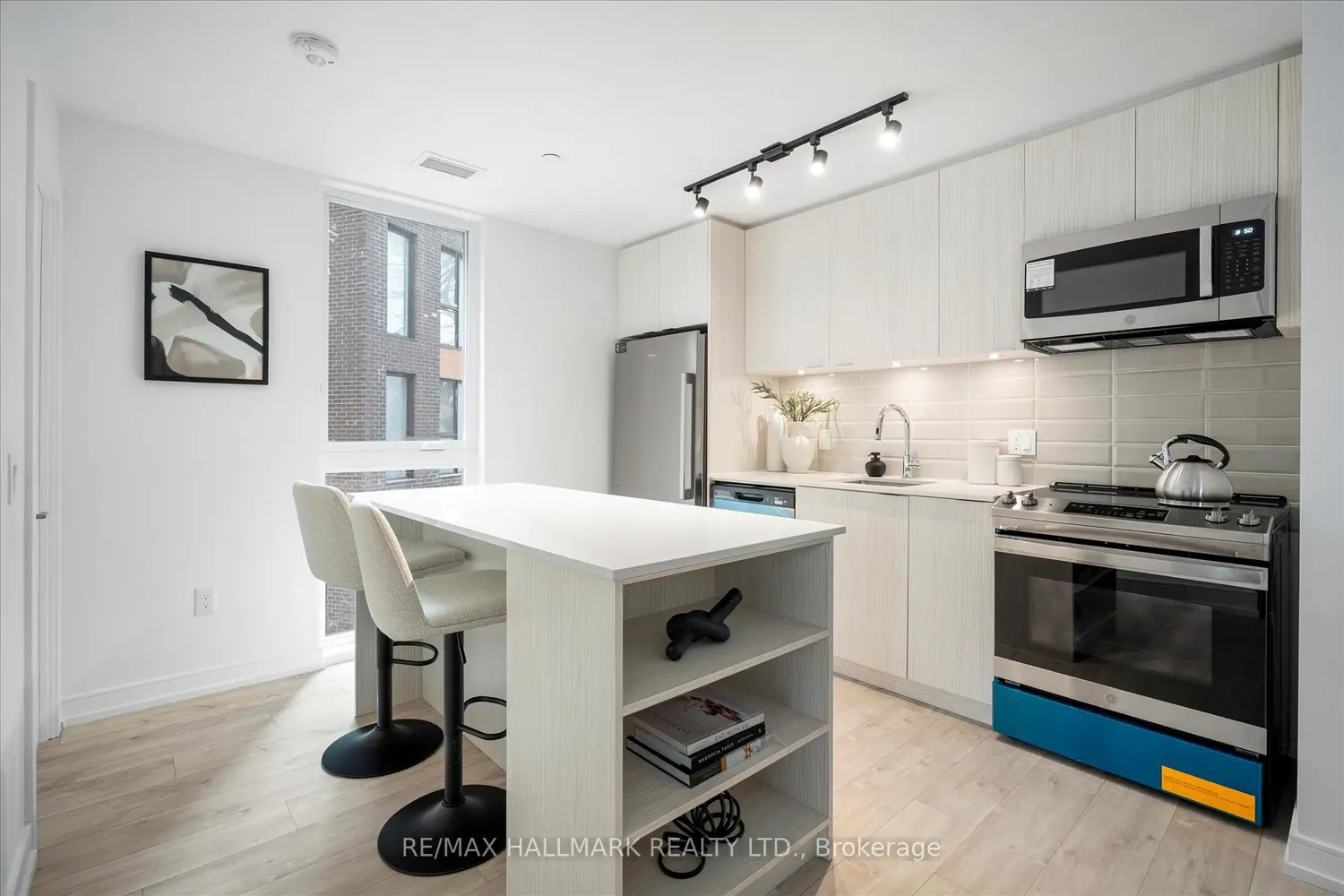 Additional image 5 of 170 Clonmore Avenue 3