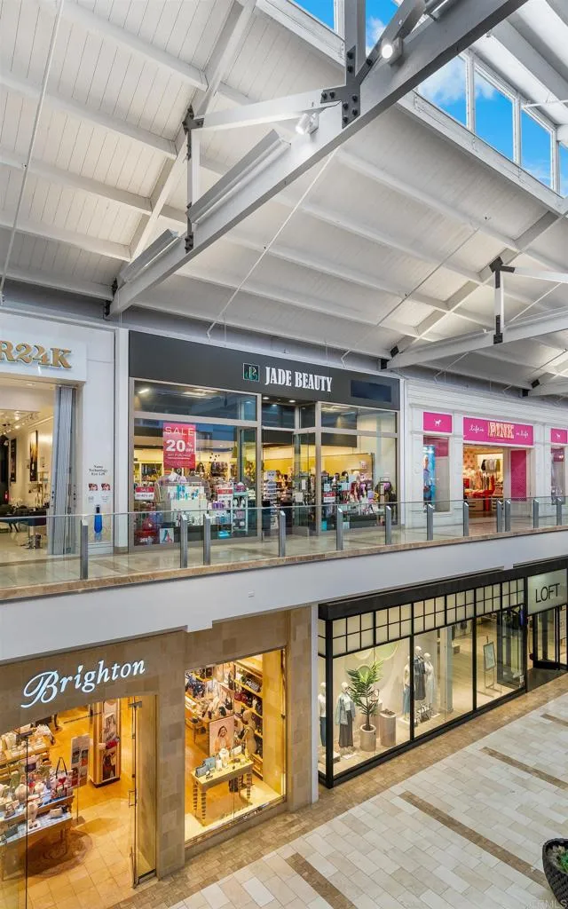 Additional image 64 of 272 E Via Rancho Parkway, Escondido, CA 92025