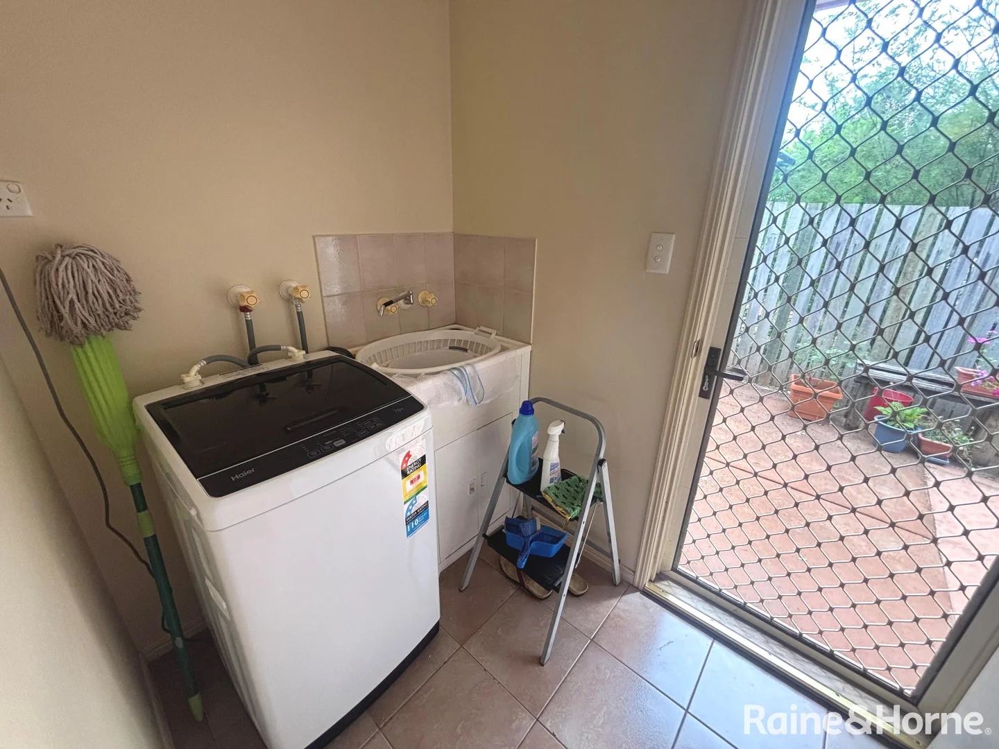 Additional image 27 of 42 Windsor Circle, Kingaroy QLD 4610