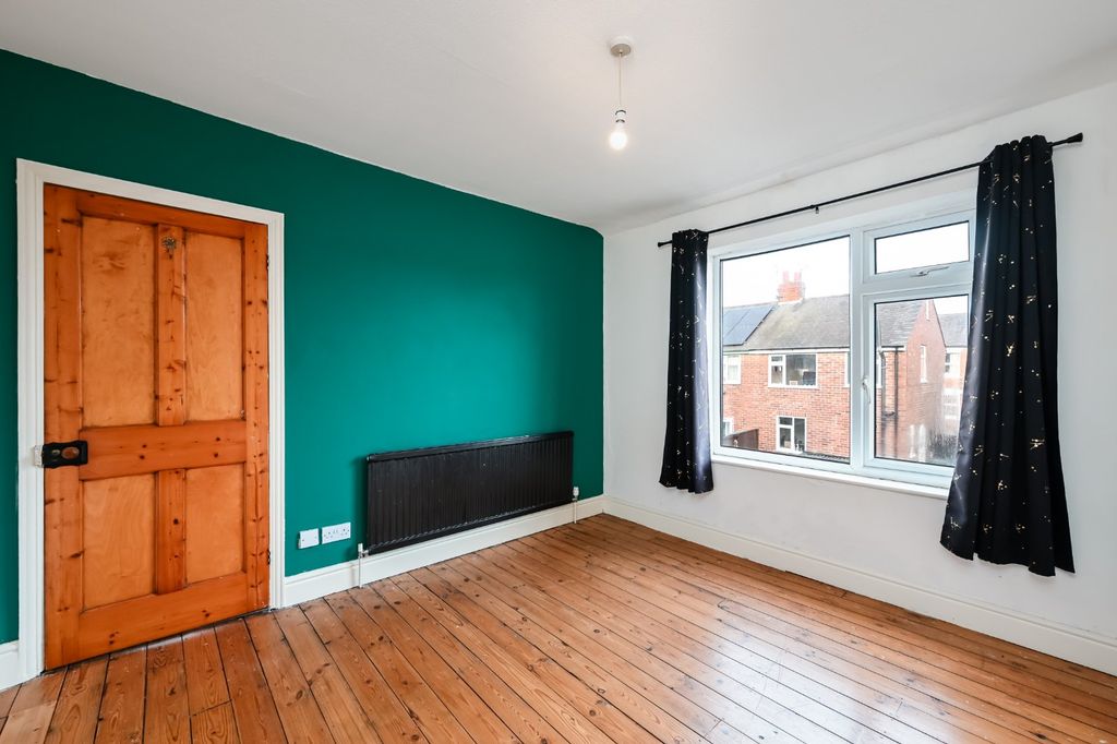 2 bed flat for saleWinchester Avenue, Poppleton Road, York YO26 photo 5