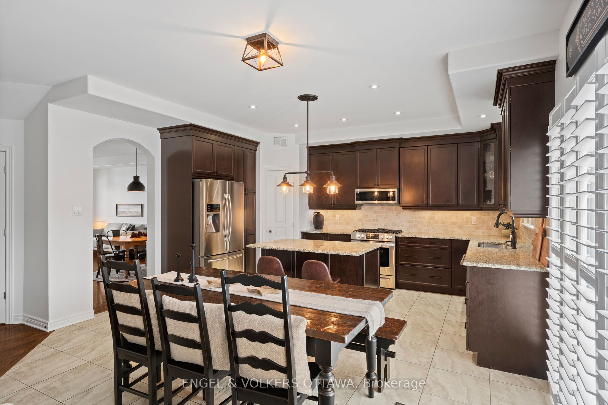 Additional image 4 of 407 Landswood Way, Ottawa, ON, K2S 0A3