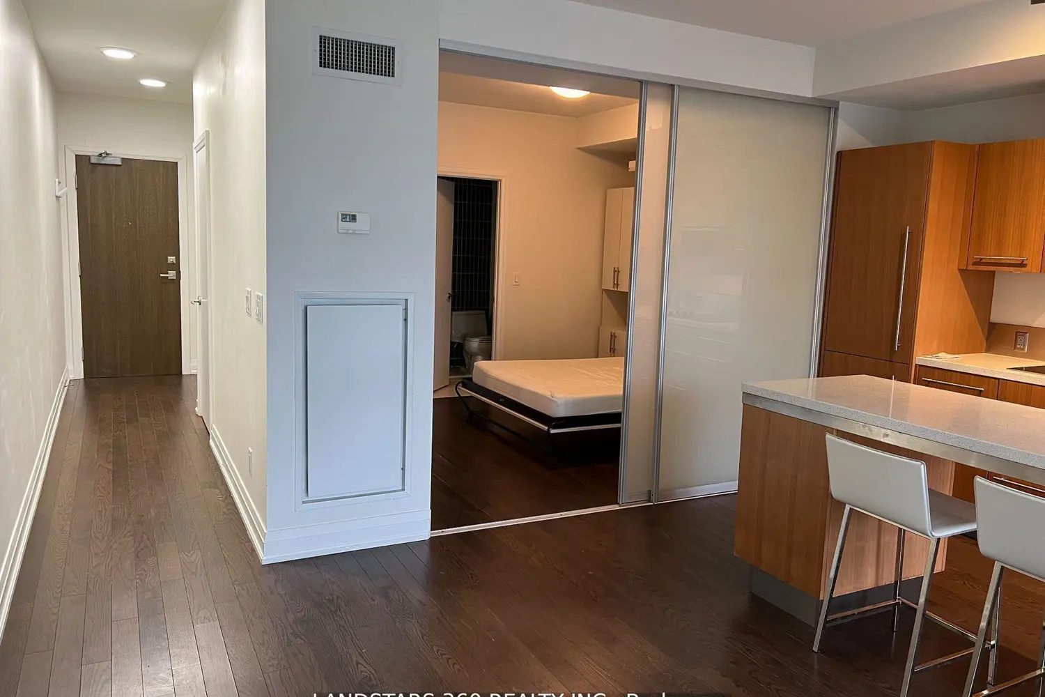 Additional image 3 of 80 John Street 2505