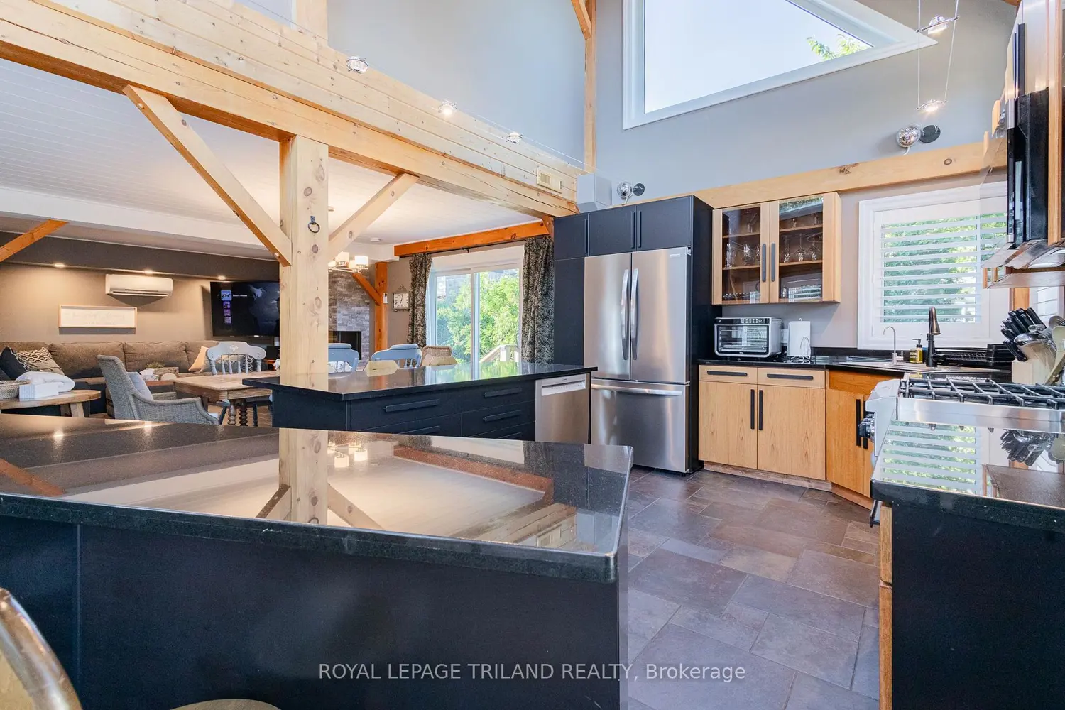 Additional image 7 of 42 Lakeside Circle