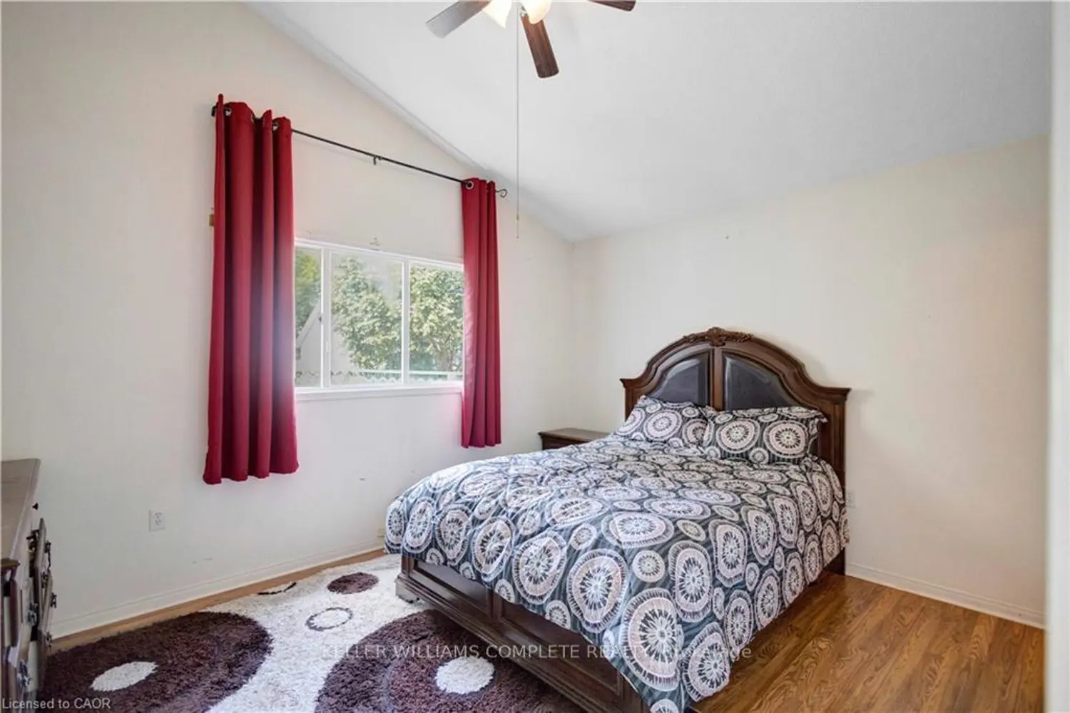 Additional image 10 of 375 Silverbirch Boulevard