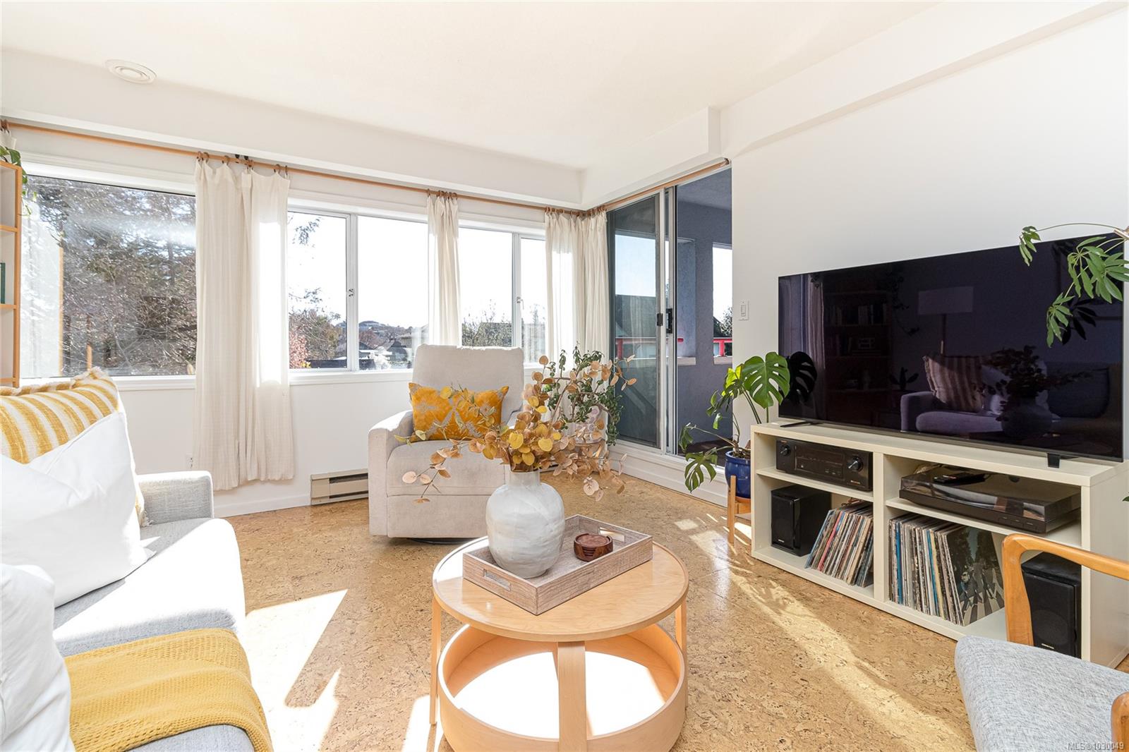 Additional image 6 of 5-313 Cook Street, Victoria, BC, V8V 3X5