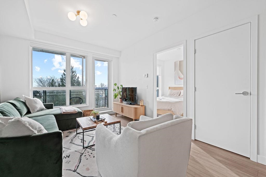 Additional image 6 of 309-747 3rd Street E, North Vancouver, BC, V7L 1G8