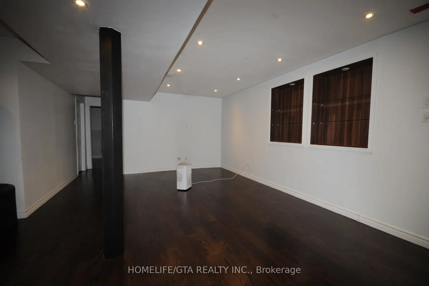 Additional image 12 of 18 Velvet Grass Lane