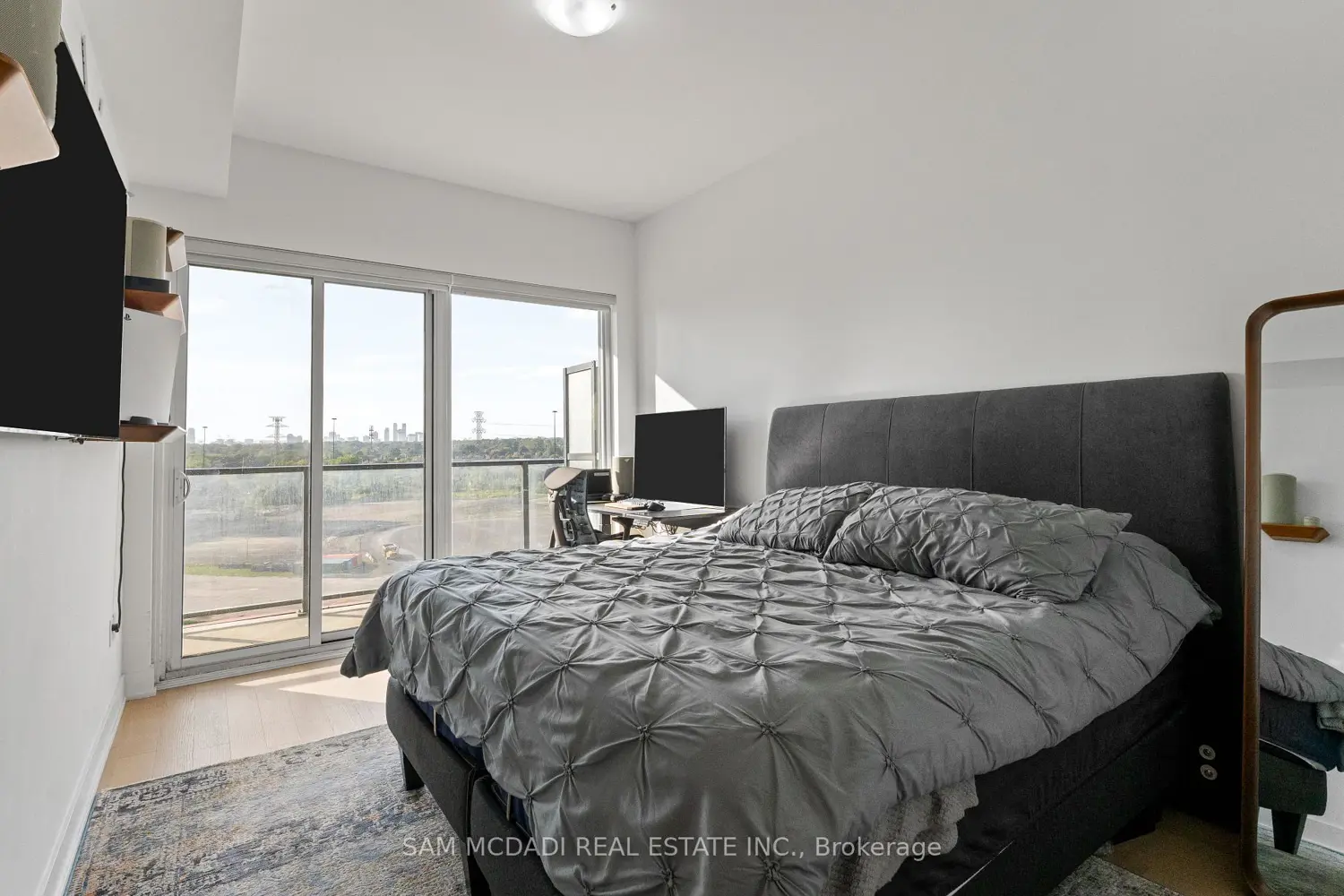 Additional image 8 of 30 Shore Breeze Drive 1012