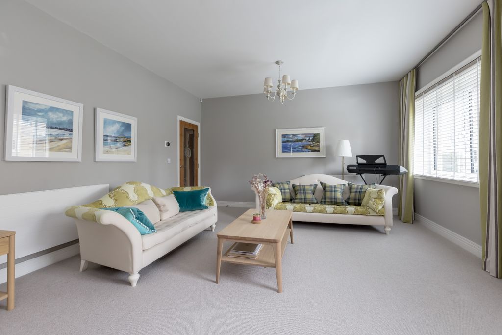 Additional image 3 of 3 bed flat for saleFlat 1, 62 Larkfield Gardens, Trinity, Edinburgh EH5