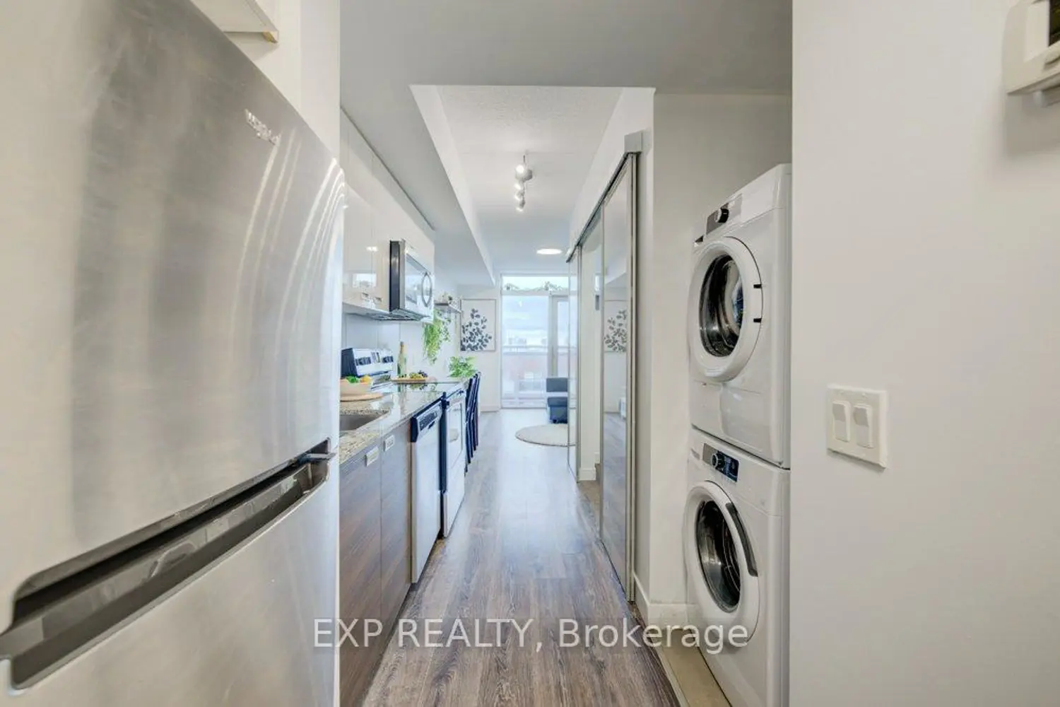 Additional image 5 of 250 Albert Street 718