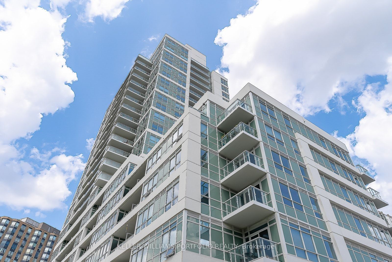 1807-10 Wilby Crescent, Toronto, ON, M9N 0B6