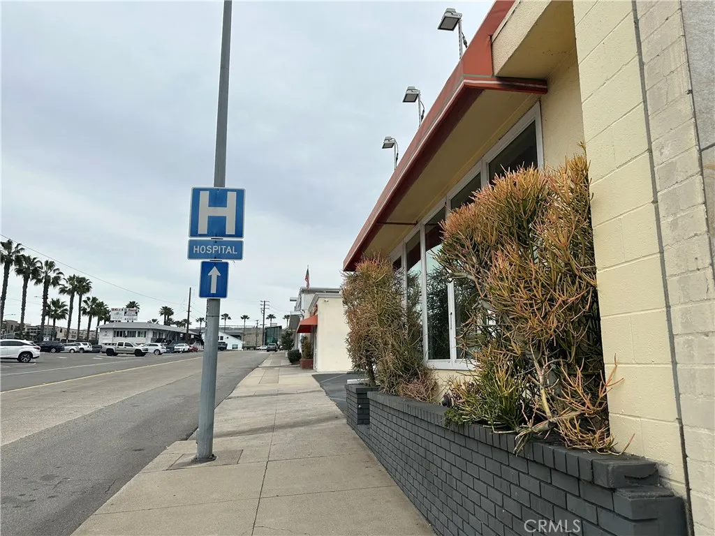 Additional image 12 of 306 Old Newport Blvd, Newport Beach, CA 92663