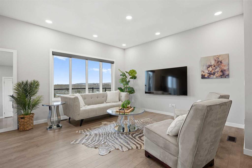 Additional image 5 of 79 Mist Mountain Rise, Okotoks, AB, T1S 5P8