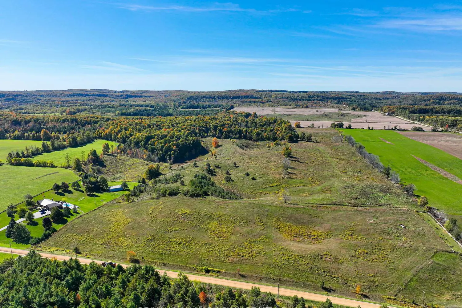 Additional image 12 of Pt E 1/2 Lot25 Conc 4 Ehs Pt 1, Pl 7R6861 Town Of Mono St, Mono Street