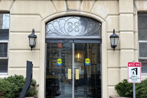 Additional image 8 of 611-88 Charles Street E, Toronto, ON, M4Y 2W7