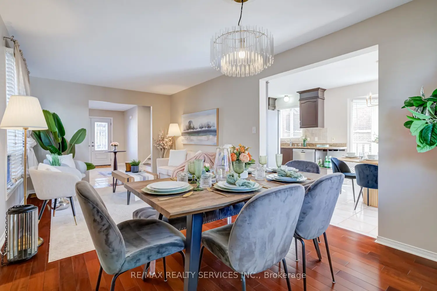 Additional image 5 of 15 Claudette Gate