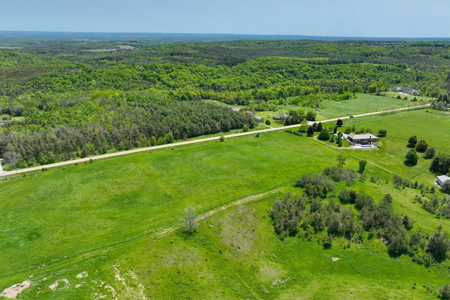 Additional image 11 of Pt E 1/2 Lot25 Conc 4 Ehs Pt 1, Pl 7R6861 Town Of Mono St, Mono Street