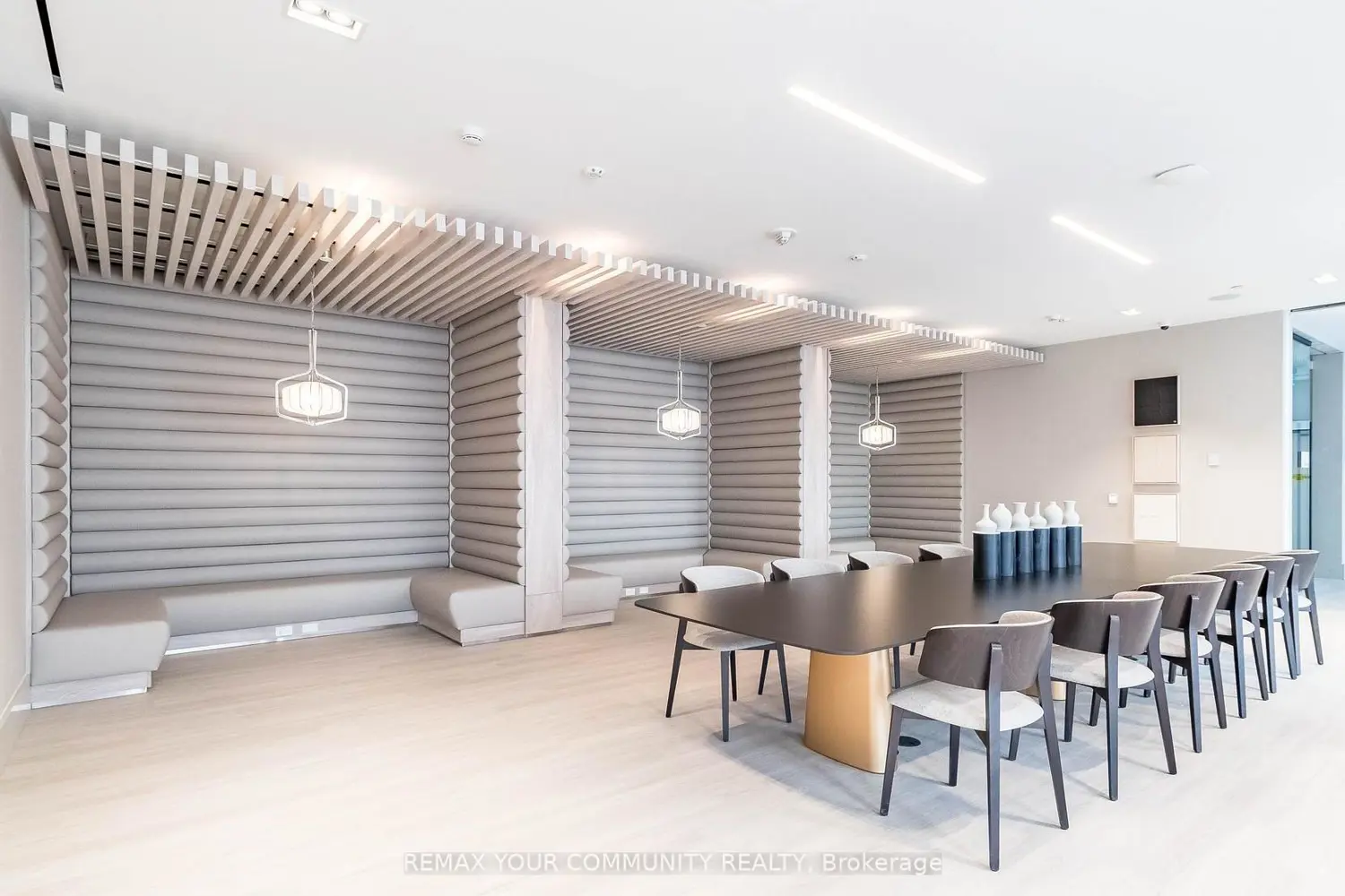 Additional image 16 of 2020 Bathurst Street 1016