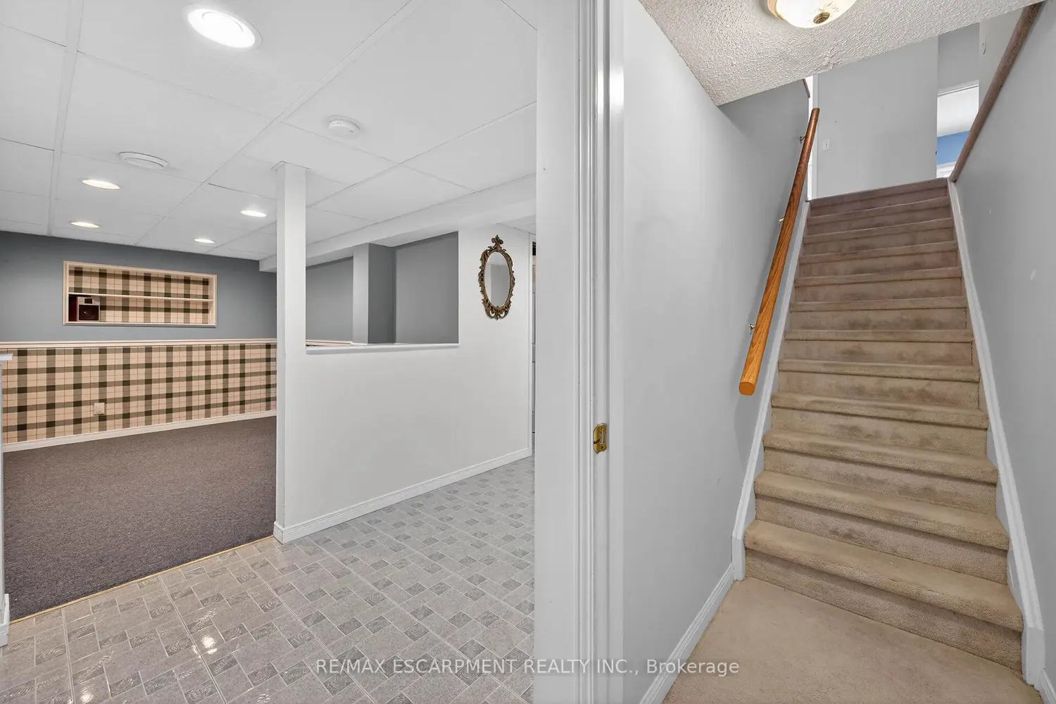 Additional image 15 of 156 Silverbirch Boulevard