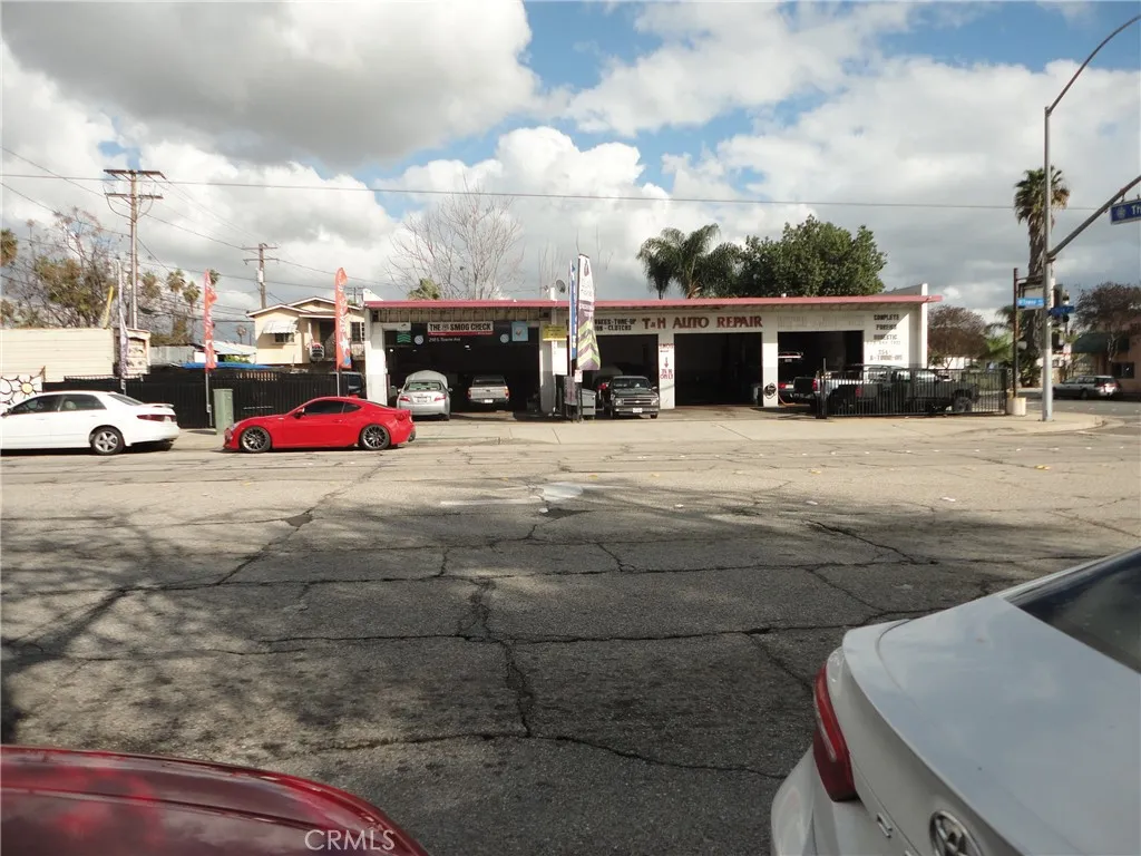 Additional image 9 of 250 S Towne Ave, Pomona, CA 91766