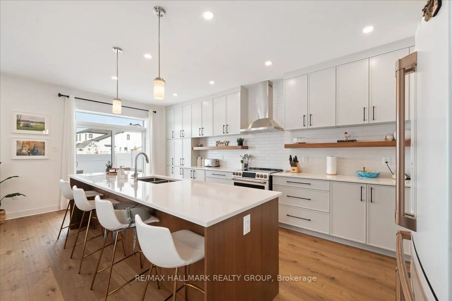 6461 Renaud Road photo 4