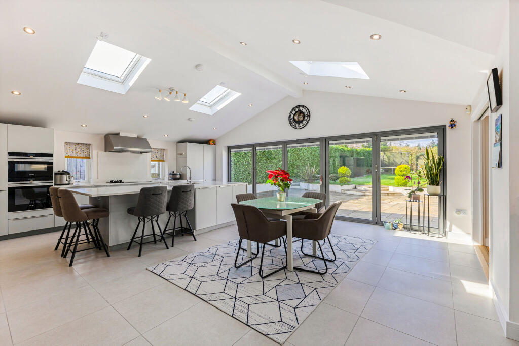 Additional image 4 of Battlefield Road, St. Albans, AL1