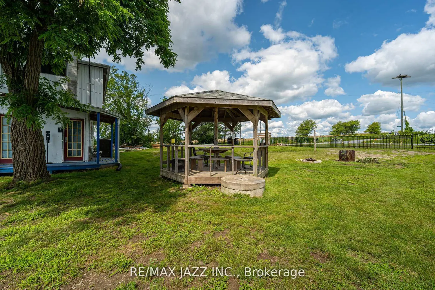 Additional image 16 of 1087 Islandview Drive