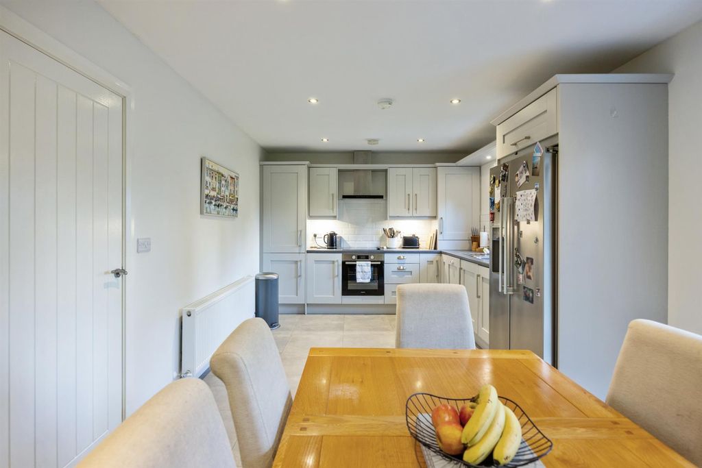 Additional image 7 of 3 bed semi-detached house for sale14 Edengrove Park North, Ballynahinch BT24