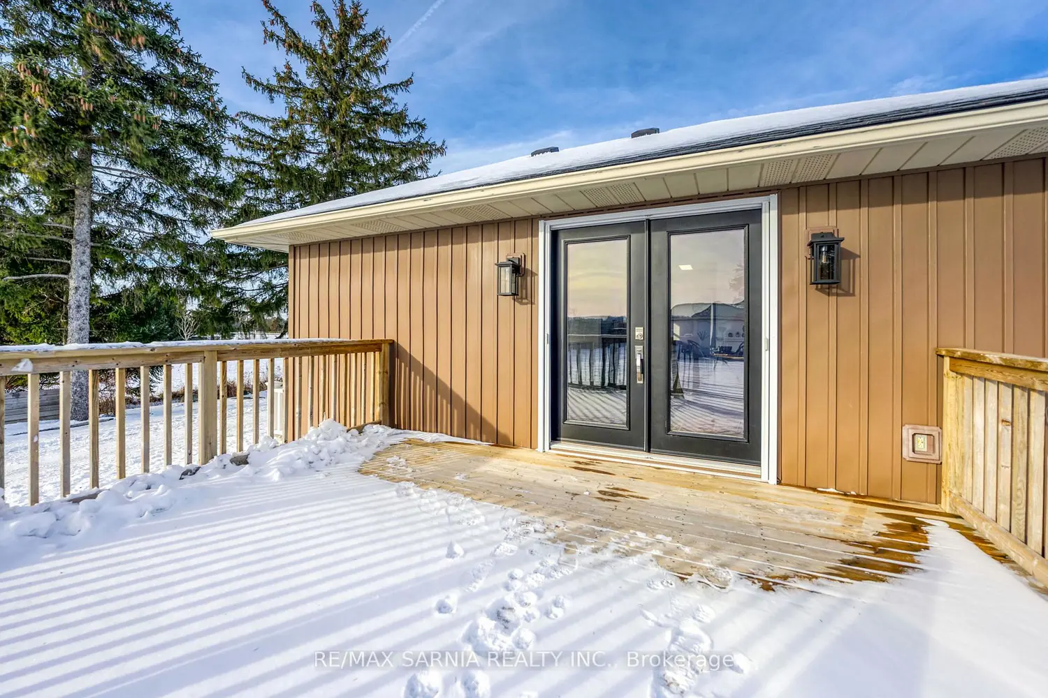 Additional image 2 of 4083 London Line