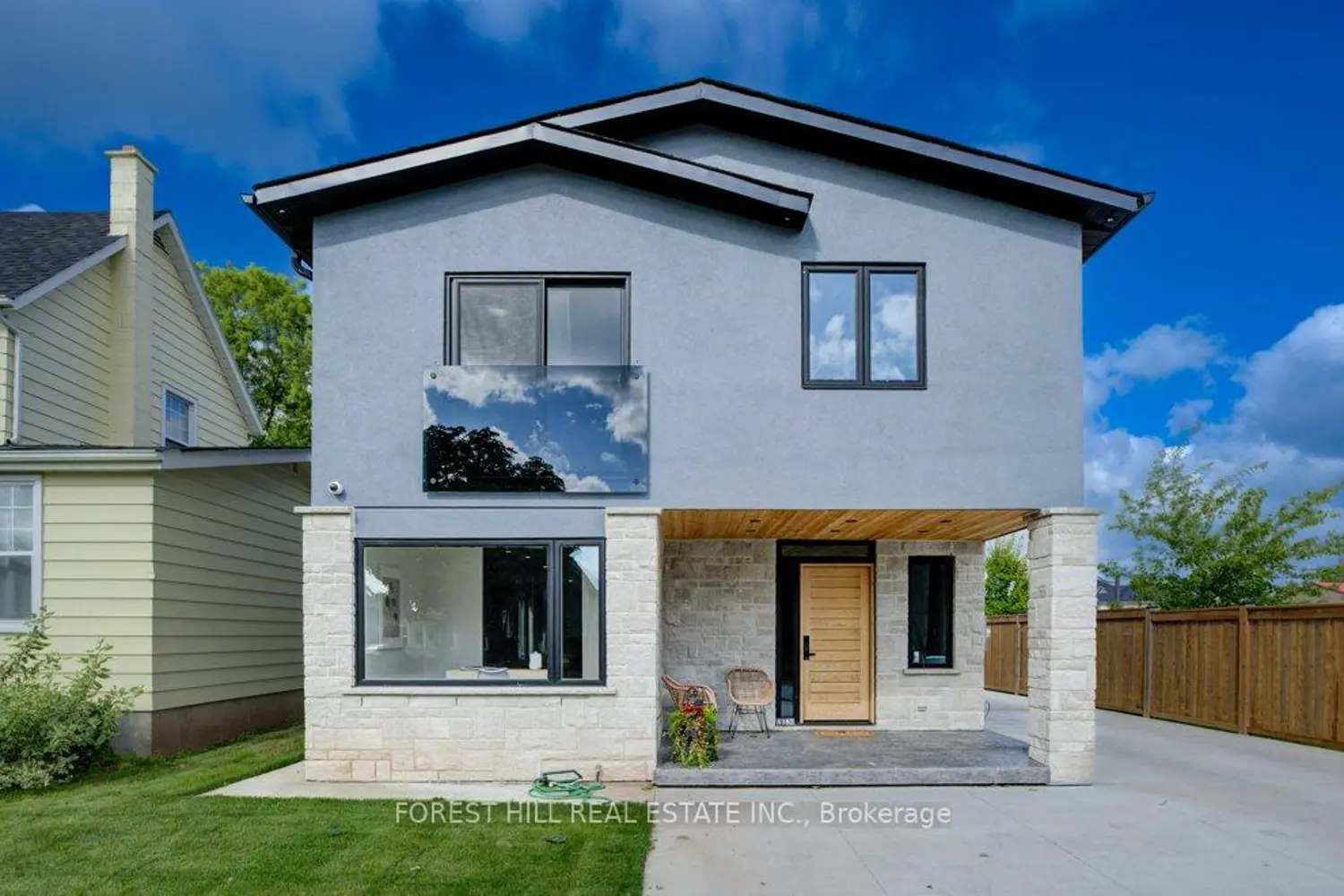 Additional image 19 of 4392 Ontario Street