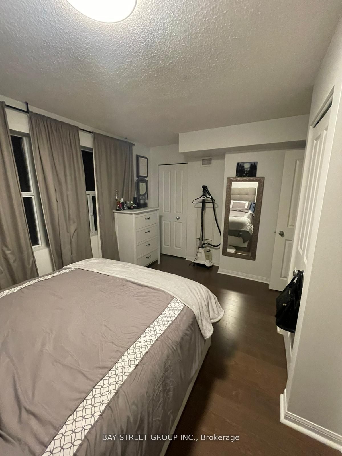 Additional image 4 of 11 St Joseph Street, Toronto, ON, M4Y 3G4