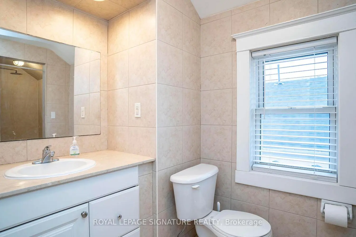 Additional image 11 of 2 Mcdonald Avenue