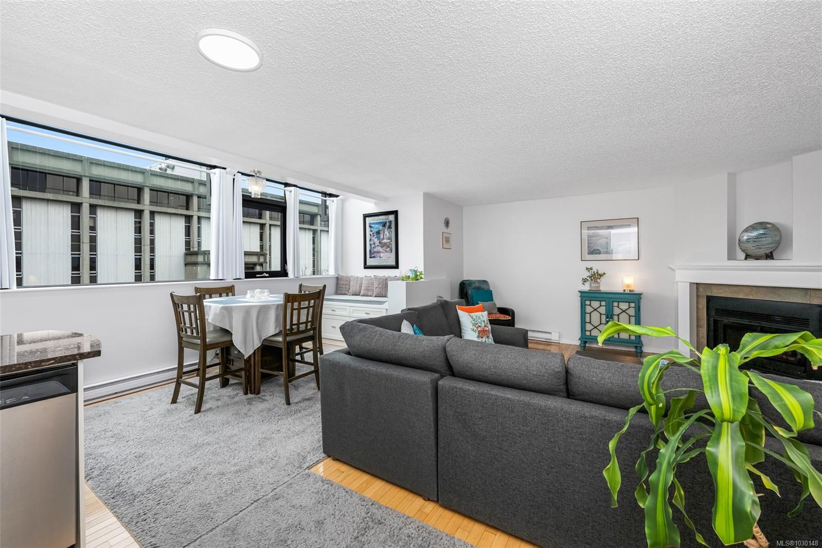 Additional image 2 of 805-819 Burdett Avenue, Victoria, BC, V8W 1B3