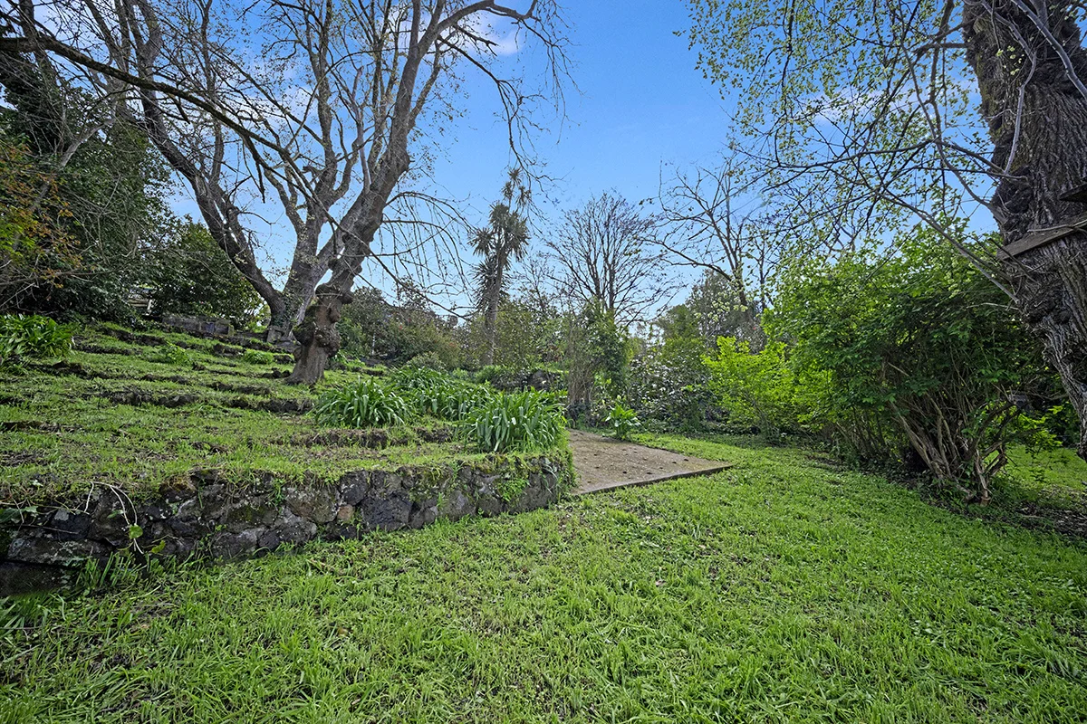 Additional image 18 of 2 Martin Street, Hamilton VIC 3300