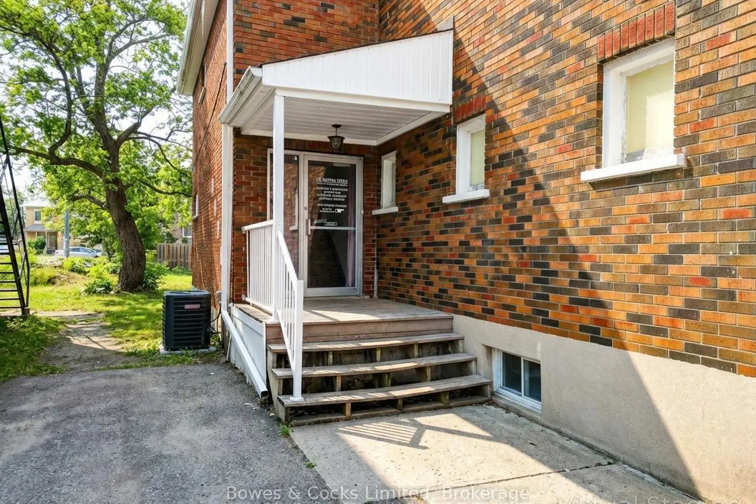 Additional image 9 of 339-341 Reid Street