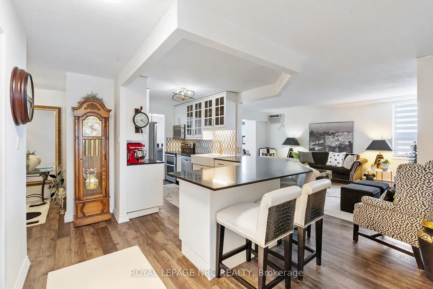 Additional image 4 of 141 Church Street 602