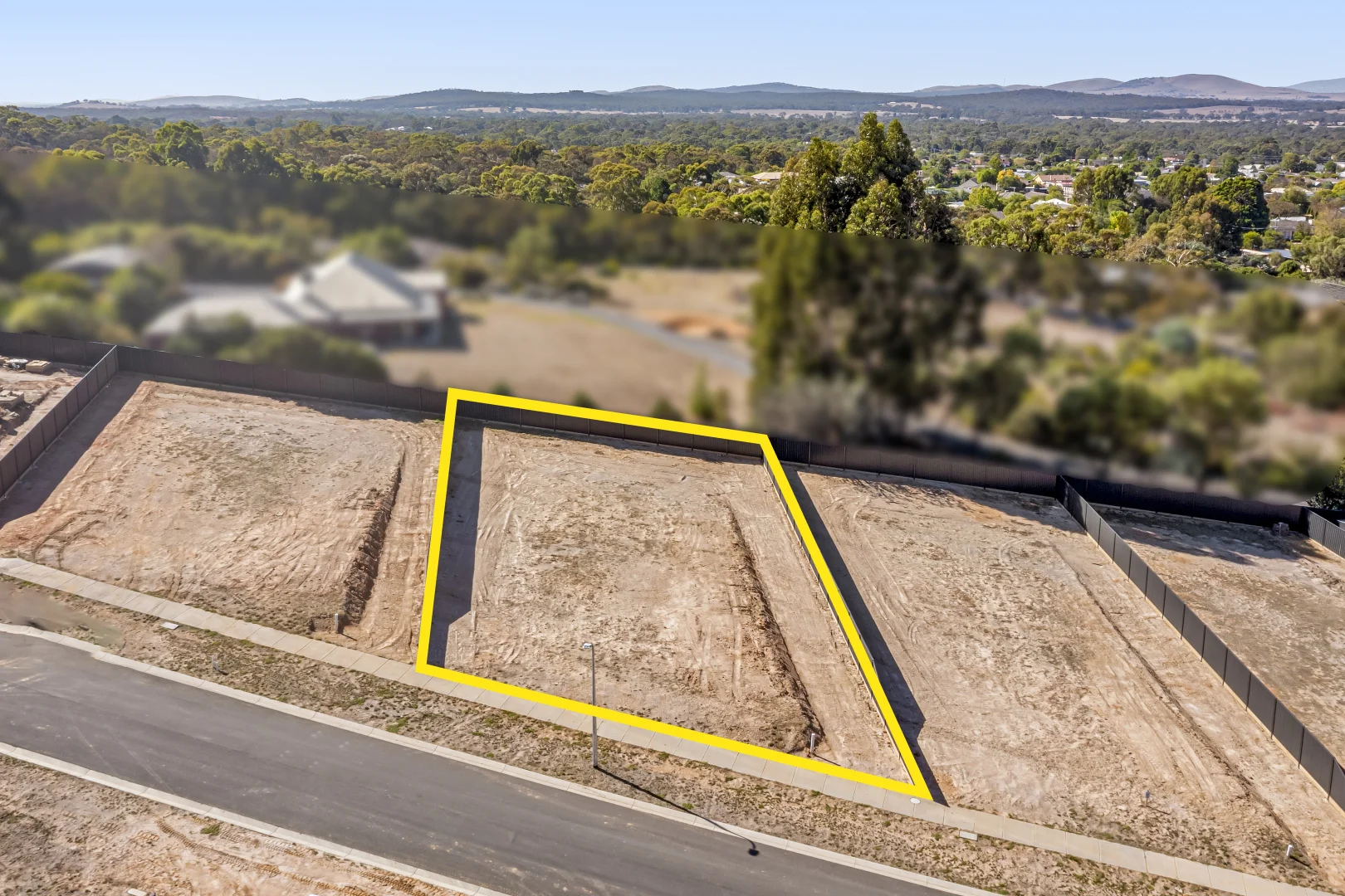 Additional image 5 of 8 Omaroo Court, Ararat VIC 3377