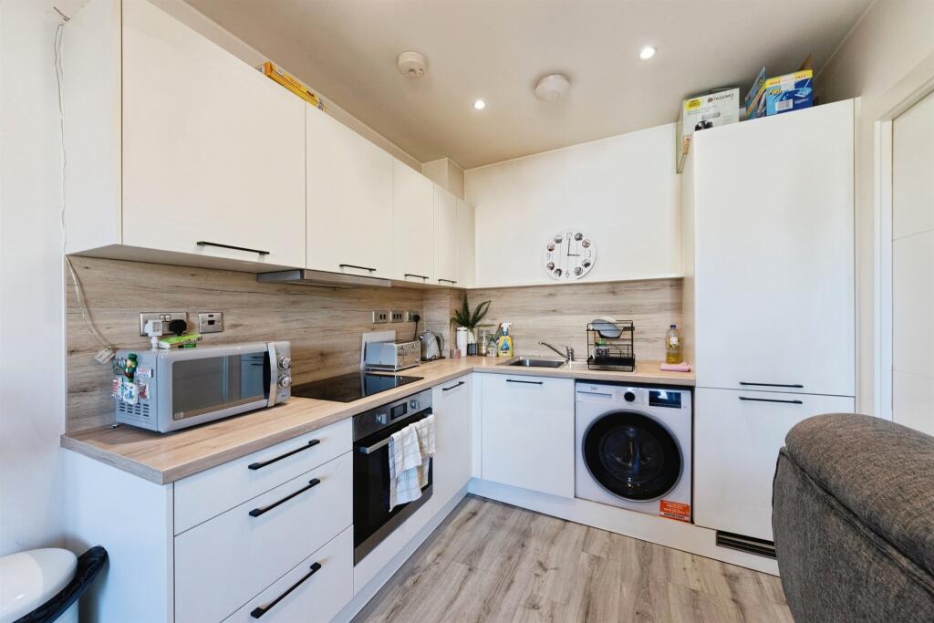 Additional image 9 of Wagon Lane, Birmingham