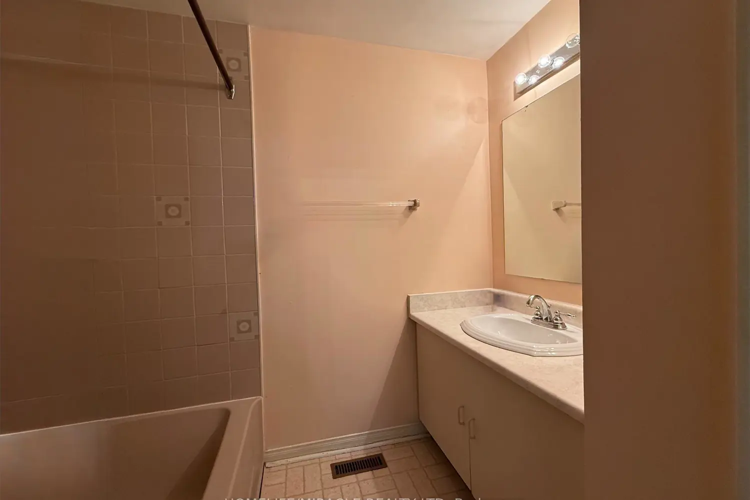 Additional image 11 of 3510 South Mill Way