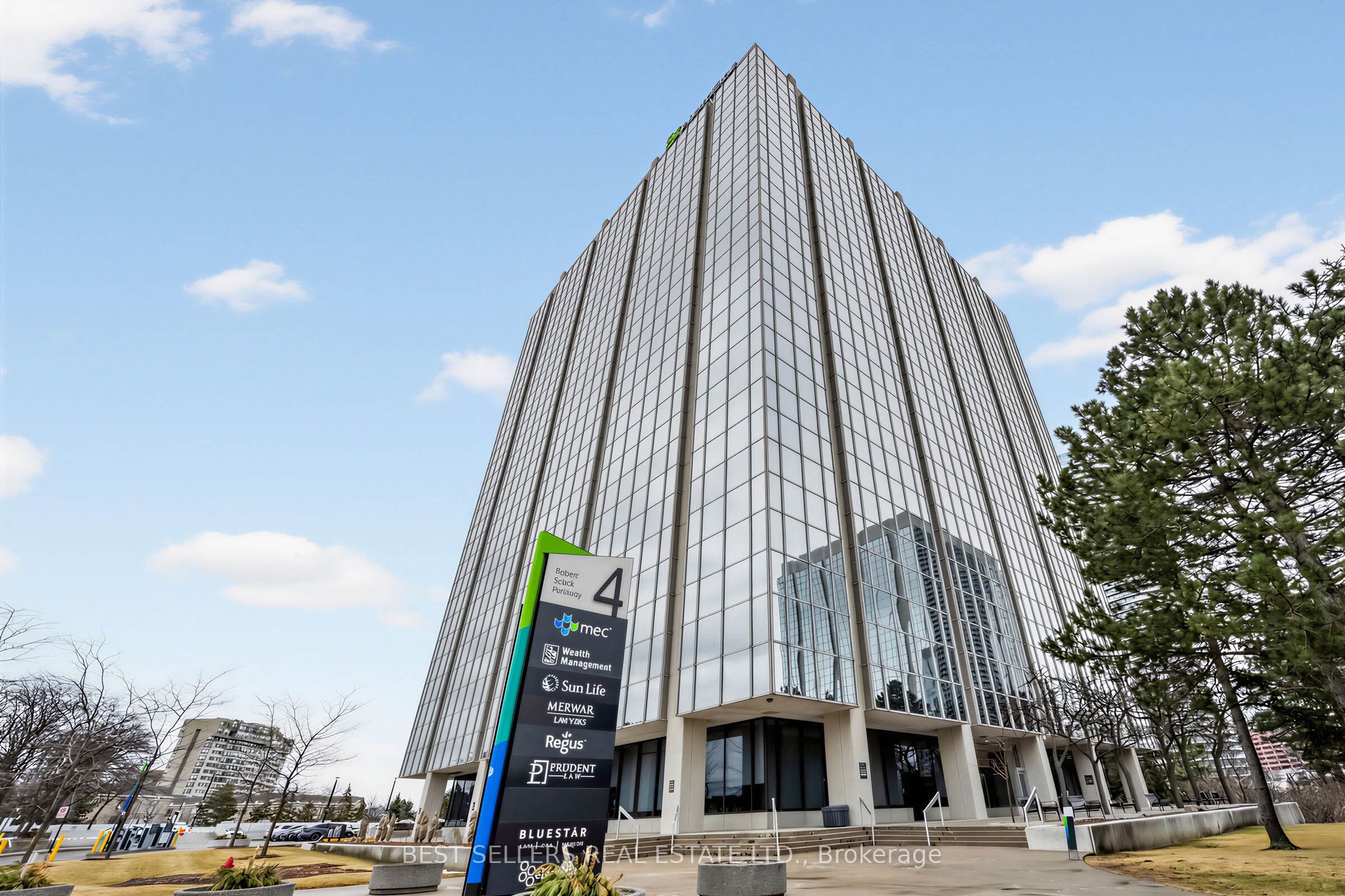 Additional image 4 of 150-4 Robert Speck Parkway, Mississauga, ON, L4Z 1S1