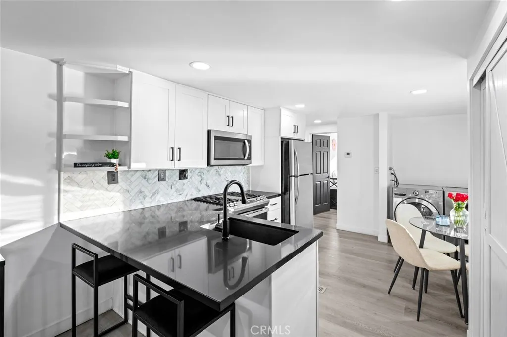 Additional image 16 of 3825 Crestmore Rd Unit 3825, Riverside, CA 92509